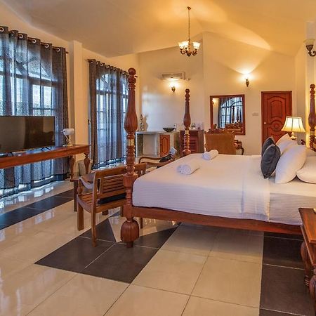 Ceylon Breeze Hotel Kandy Exterior photo