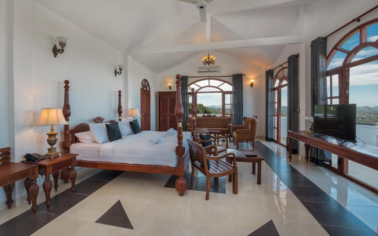 Ceylon Breeze Hotel Kandy Exterior photo